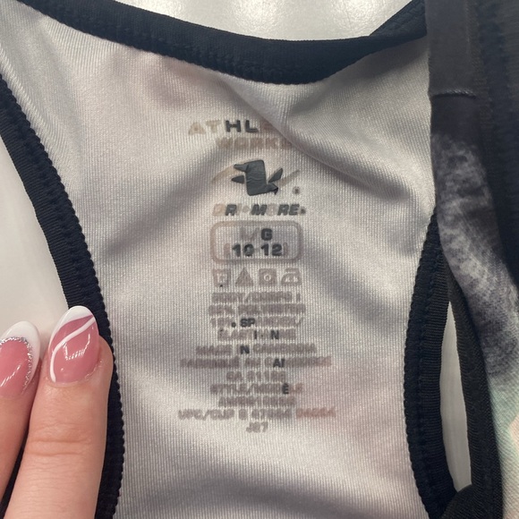 Super cute pattern kids sports bra, Size L/G 10-12 - Picture 2 of 3